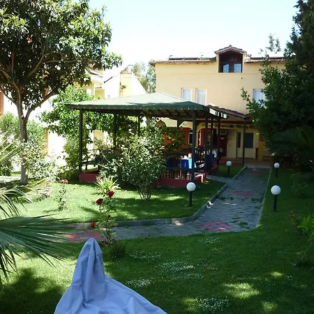 Yunus Hotel