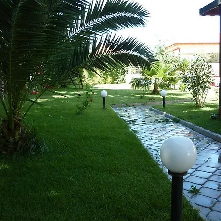 Yunus Hotel Hotel