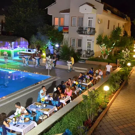 מלון Yunus Hotel אולודניץ