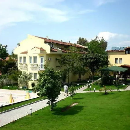Yunus Hotel 3* אולודניץ